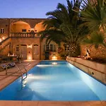 Ta' Matmura Boutique B&B