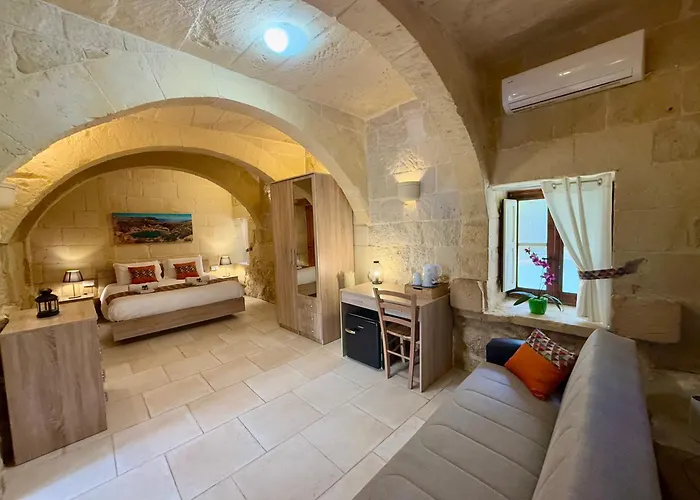 Ta' Matmura Boutique Bed & Breakfast 3*