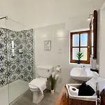 Ta' Matmura Boutique Għarb