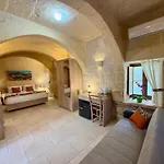Ta' Matmura Boutique Bed & Breakfast 4*