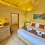 Ta' Matmura Boutique