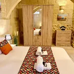 Ta' Matmura Boutique 4* Għarb