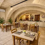 Ta' Matmura Boutique Bed & Breakfast 4*