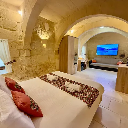 Ta' Matmura Gharb (Gozo)