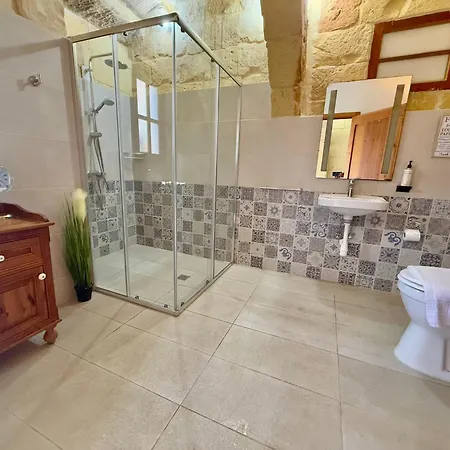 Ta' Matmura Boutique 4* Għarb