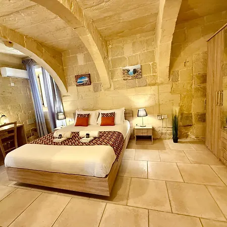 Ta' Matmura Bed & Breakfast