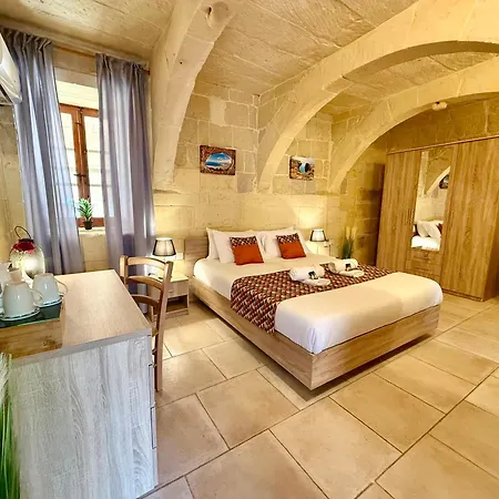 Ta' Matmura Bed & Breakfast *