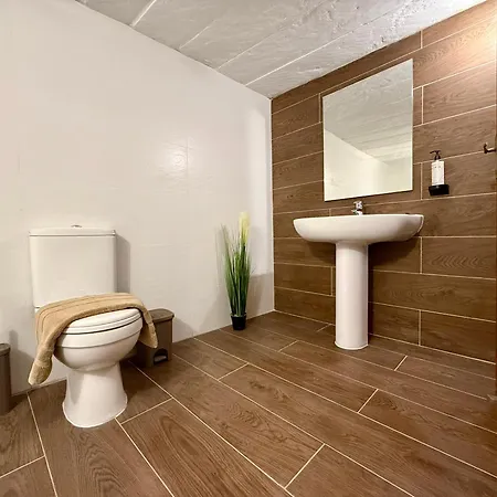 Ta' Matmura Boutique Bed & Breakfast